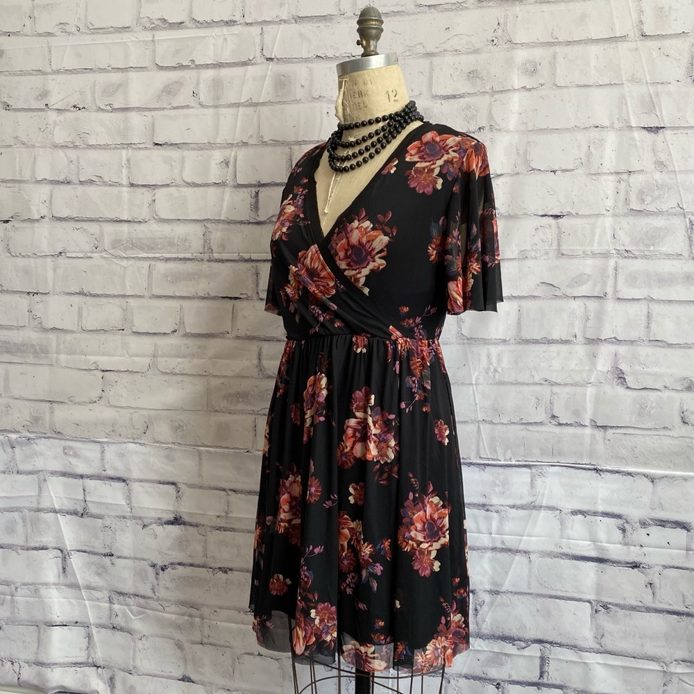 NWT- American Rag black, floral midi dress
